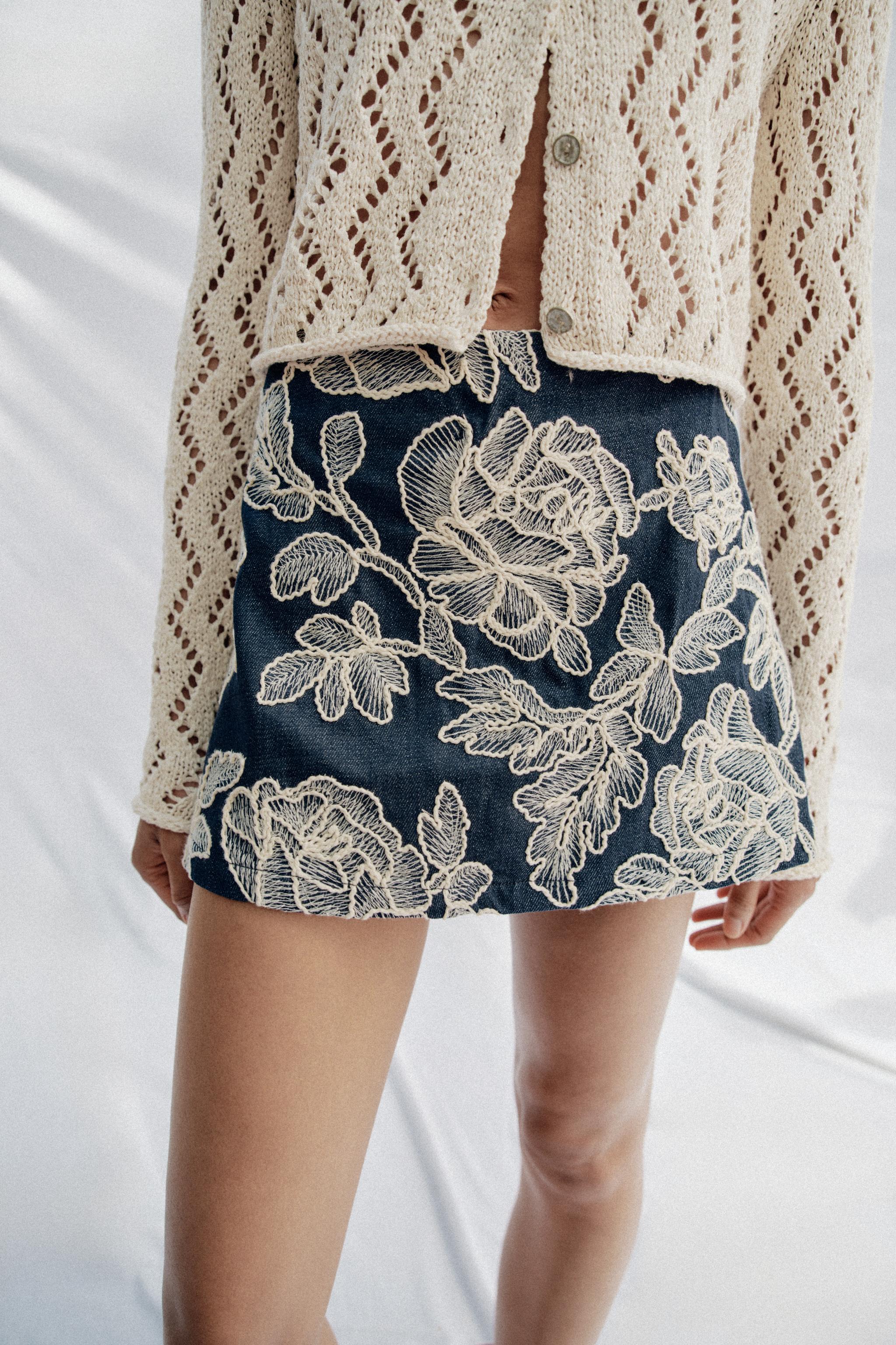 JUPE-PANTALON BRODÉE